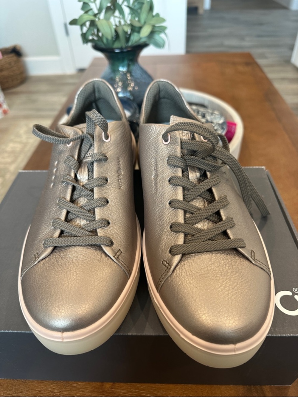 New ECCO Women's Golf Tray Spikeless Golf Shoes Size 40